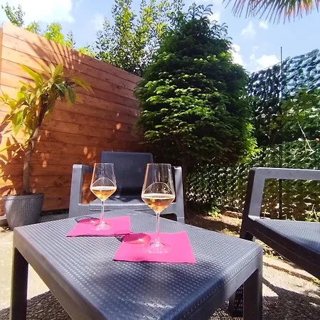 Melody's Garden House -relax Near *
