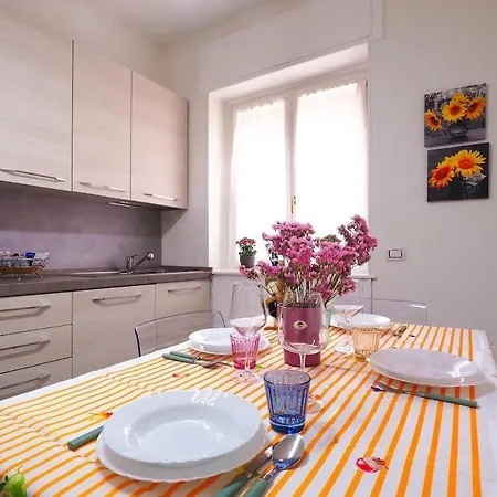 Melody's Garden House