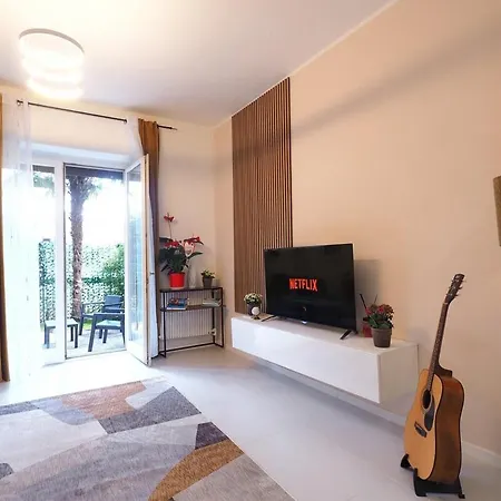 Apartment Melody's Garden House