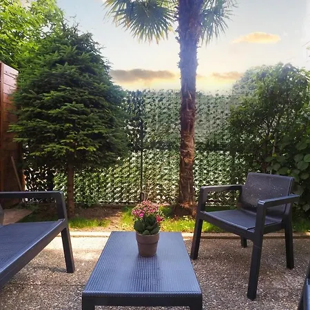 Melody's Garden House -relax Near Daire Como